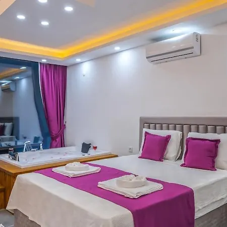 Guenes Kalkan * Каш