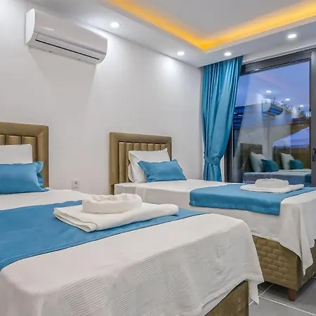 Guenes Kalkan * 카스
